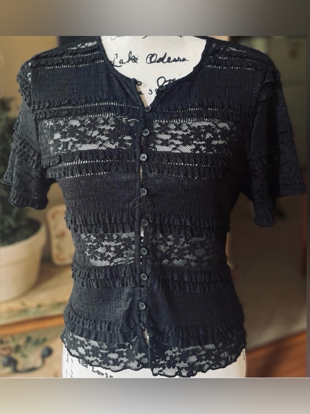 “AND NOW THIS - FEMME WOVEN” 
Black Button Down Top.
Size L   NWT